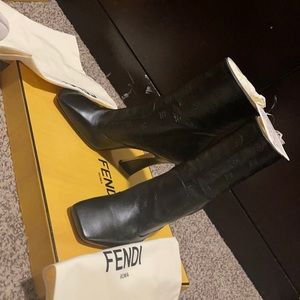 Authentic Fendi Black logo leather high heeled size 40 boots